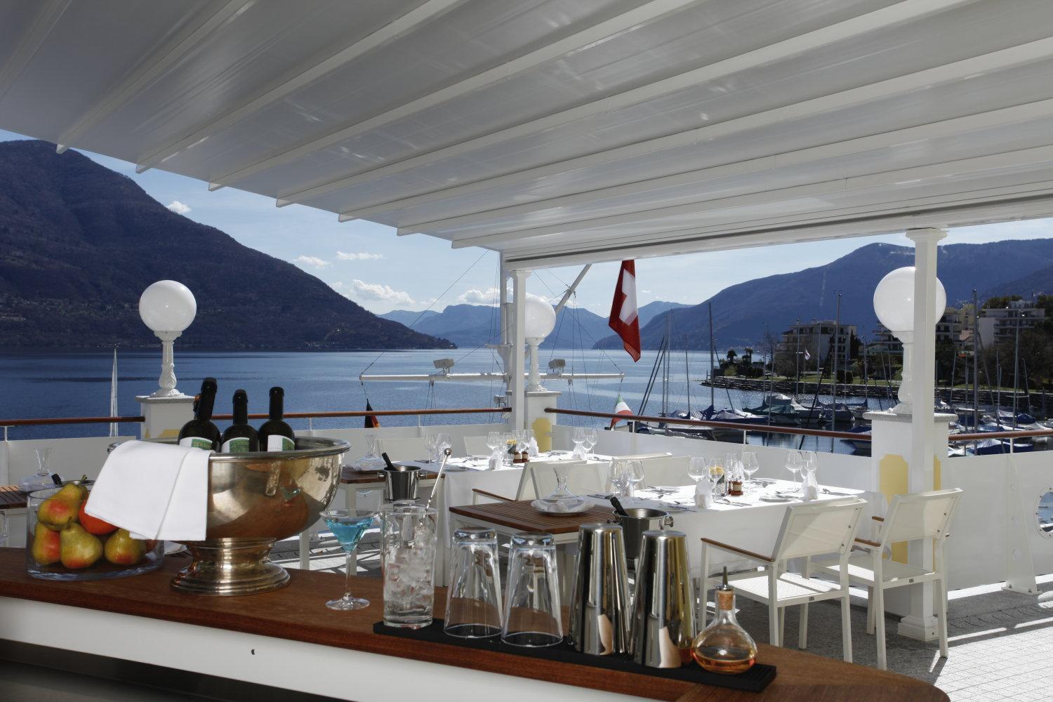 Holiday Hotel Yachtsport Resort Lago Maggiore Brissago Exterior photo