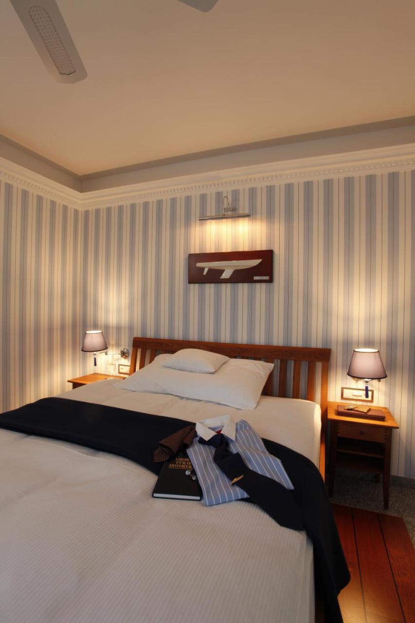Holiday Hotel Yachtsport Resort Lago Maggiore Brissago Exterior photo